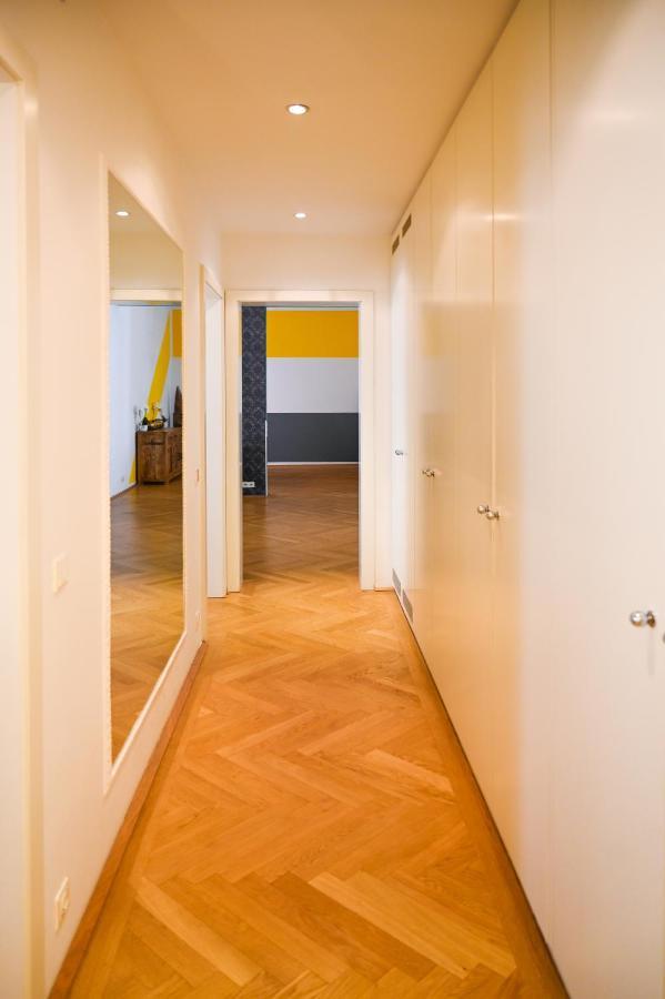 Royal Hofburg Apartament Viena